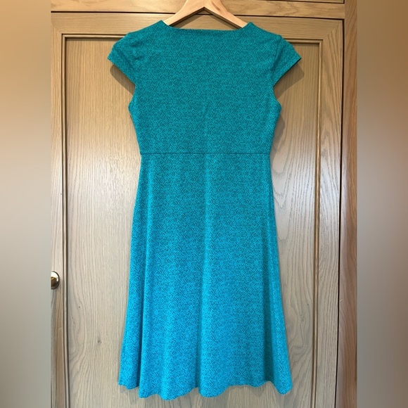 Toad & Co Rosemarie Short Sleeve Midi Length Athleisure Active Travel Dress - Picture 3 of 9